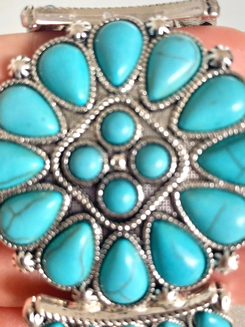 Plunder Silver & Turquoise tone Cluster NWOT boho cowgirl stretch Bracelet